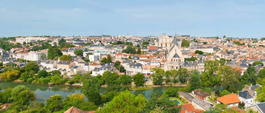 Poitiers fait partie du périmètre de la Caisse Régionale de Touraine Poitou