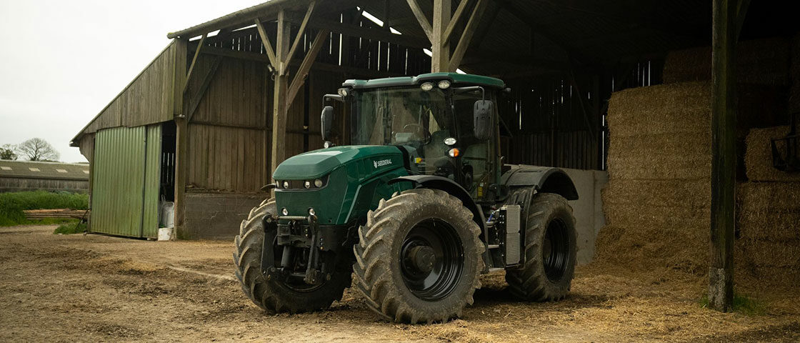 Premier tracteur électrique par Seederal