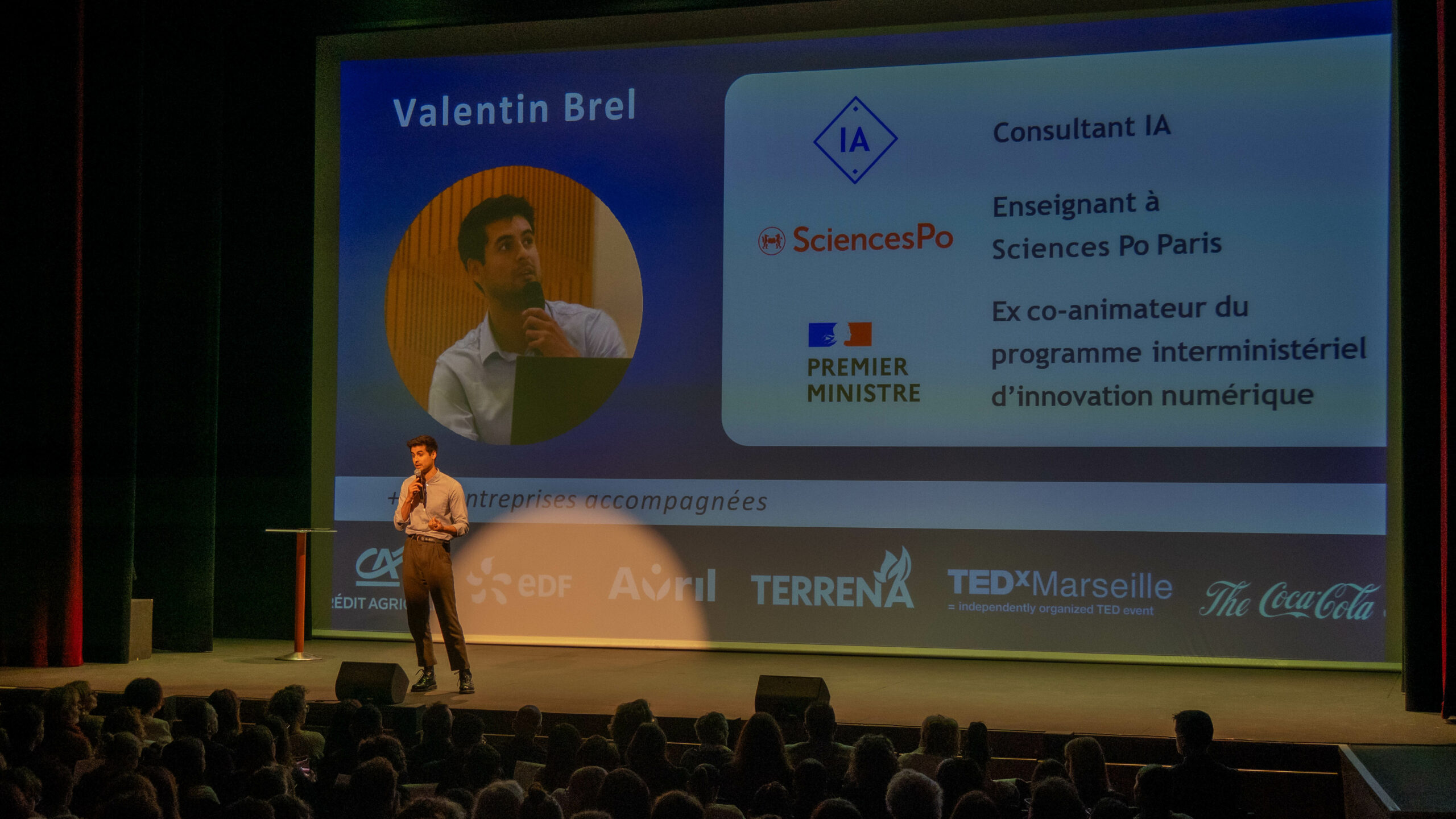 20251014JEUNESASETE-11 20251014JEUNESASETE-11